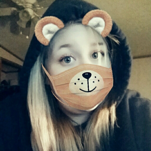 Meet your Posher, Bridget - Picture 1 of 1